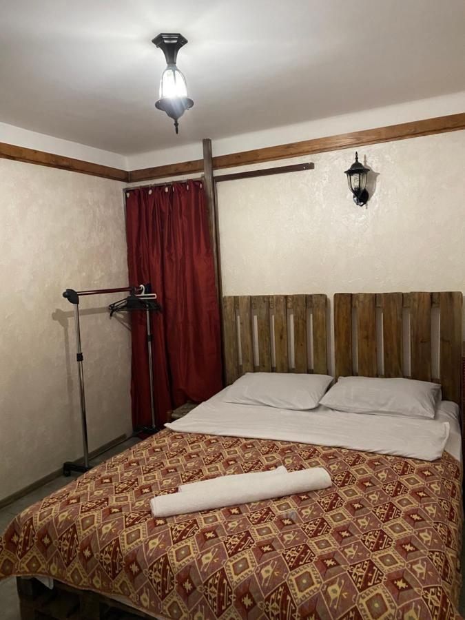 Mini Hostel N.Tigranyan 5 Erevan Esterno foto