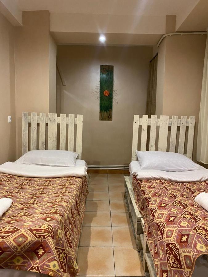 Mini Hostel N.Tigranyan 5 Erevan Esterno foto